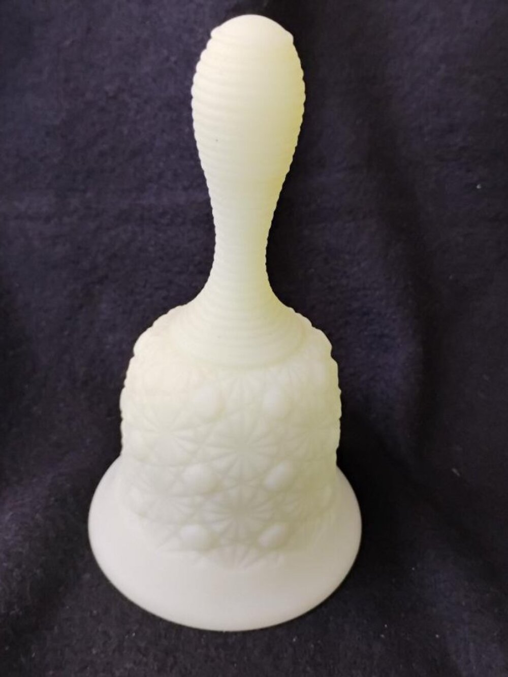 Fenton Daisy and Button yellow custard uranium glass bell